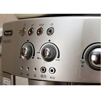 Кофемашина Delonghi ESAM 4200.S